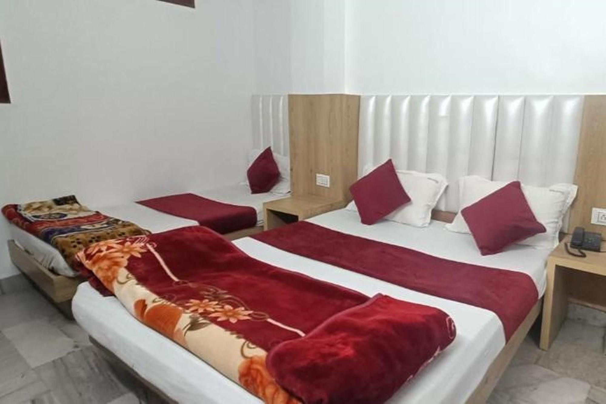 Shree Sai Dham Near Railway Station, Paharganj Appartement New Delhi